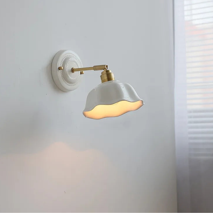 Lampe Blanche Céramique et Cuivre Orientable