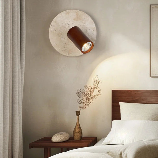 Applique murale en travertin avec projecteur rotatif en bois