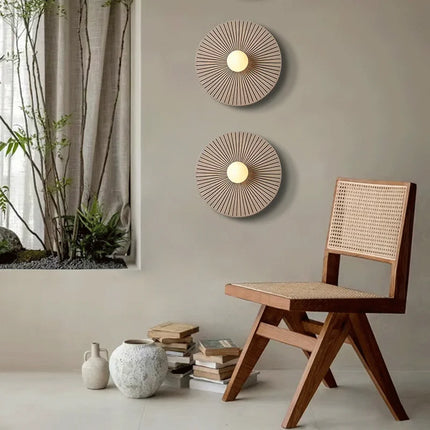 Retro Solid Wood Circular Wall Light