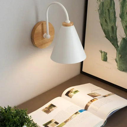 Applique Nordique Design Minimaliste en Fer