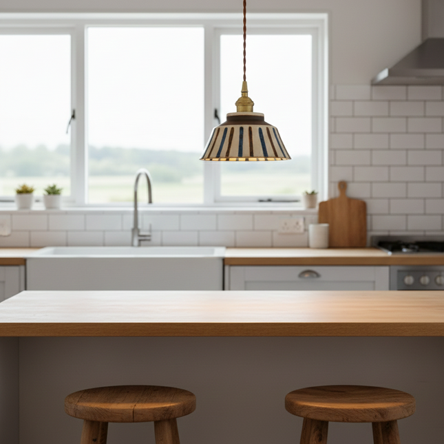 Suspension en céramique avec motif à rayures peint à la main