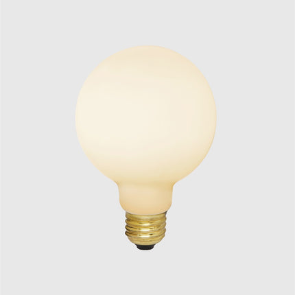Ampoule LED globe E27 verre dépoli blanc chaud