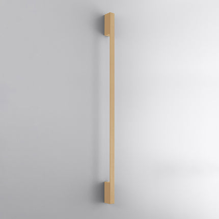 Applique Barre Contemporaine L en aluminium doré, barre murale fine de 150 cm, vue studio