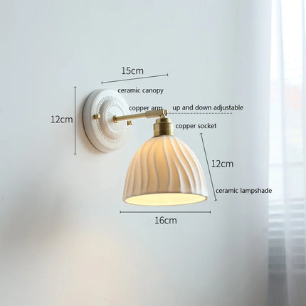 Schéma de cotes de l'applique en céramique rainurée et laiton avec dimensions abat-jour, platine et bras