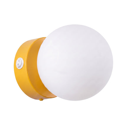Applique Globe Solis jaune, packshot sur fond blanc