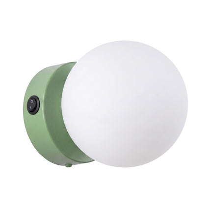 Applique Globe Solis vert sauge, packshot sur fond blanc