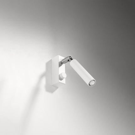 Applique liseuse murale orientable en acier blanc avec tete pivotante et articulation chromee