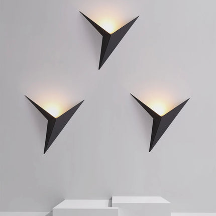 Triangle Design LED Wall Light