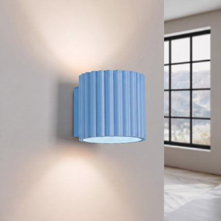 Applique murale Aura bleu azur, lumière allumée