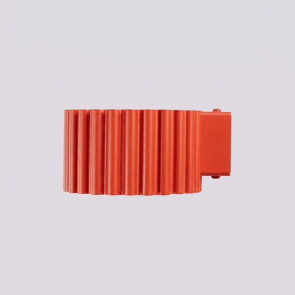 Applique murale Aura rouge vif, packshot de trois quarts