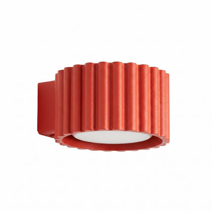 Applique murale Aura rouge vif, packshot sur fond blanc