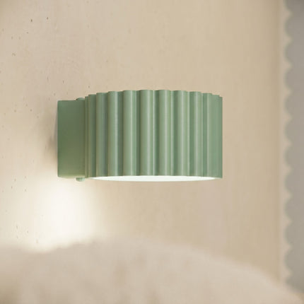 Applique murale Aura vert sauge, intérieur contemporain