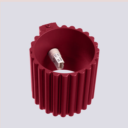 Intérieur de l'applique AURA bordeaux avec sa douille G9 pour ampoule LED