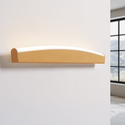 Applique murale barre courbée dorée allumée, halo de lumière chaude vers le haut