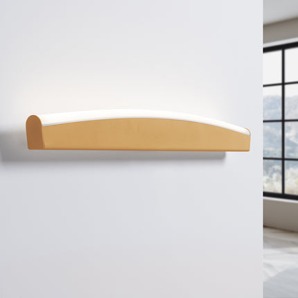 Applique murale barre courbée dorée allumée, halo de lumière neutre vers le haut