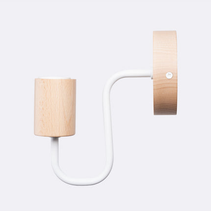 applique murale bois et métal à douille apparente blanc et bois naturel, packshot de trois quarts