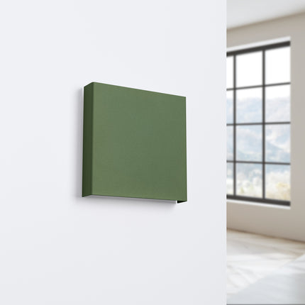 applique murale carrée éclairage haut et bas vert olive, vue en situation