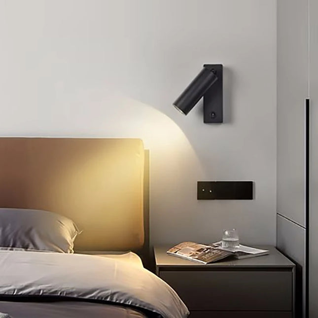 Applique murale LED orientable de chevet au design moderne et minimaliste pour la chambre.