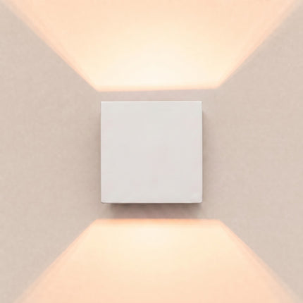 Applique Murale Cube LED beige clair, packshot de trois quarts