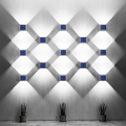 Applique Murale Cube LED bleu outremer, vue de détail