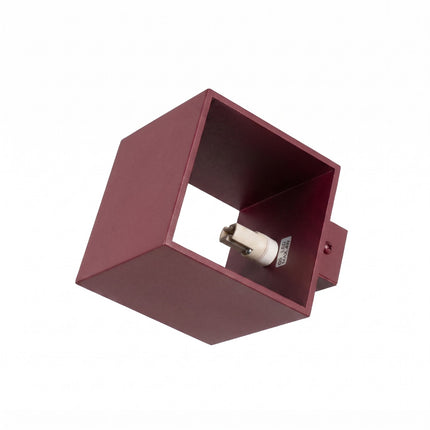 Applique Murale Cube LED bordeaux, détail de la douille et du support