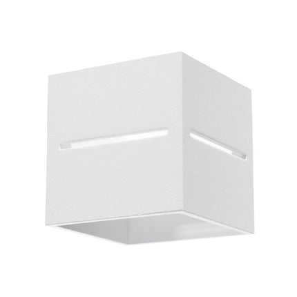 Applique Murale Cube Ouvert Blanche sur fond neutre