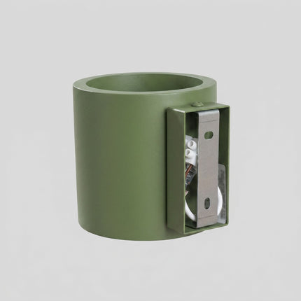 Applique Murale Cylindrique vert olive, détail de la douille et du support