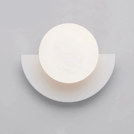 Applique murale LED demi-cercle blanche, globe diffusant une lumière douce