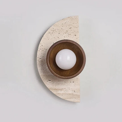 Détail de la pierre naturelle et du bois de l'applique demi-cercle