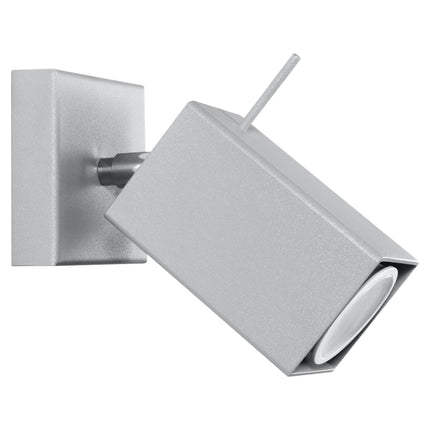 Applique murale directionnelle carré orientable grise en acier, vue de face sur fond neutre