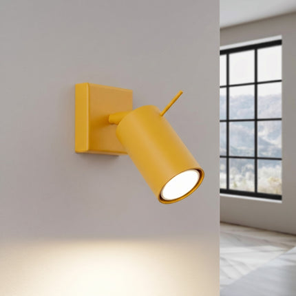Applique Murale Directionnelle LED Jaune Ambré, lumière allumée