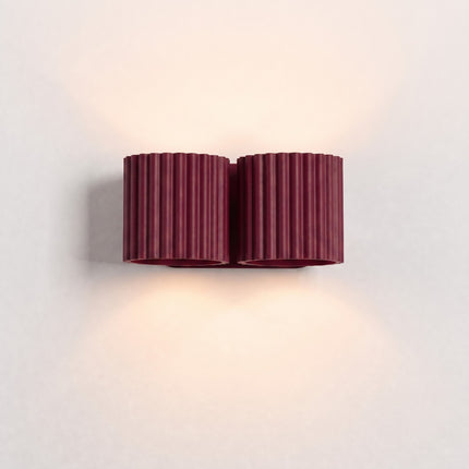 Applique Murale Double Aura bordeaux, vue de détail des cannelures