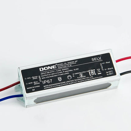 Alimentation LED IP67 fournie avec l'applique murale extérieure tube en aluminium