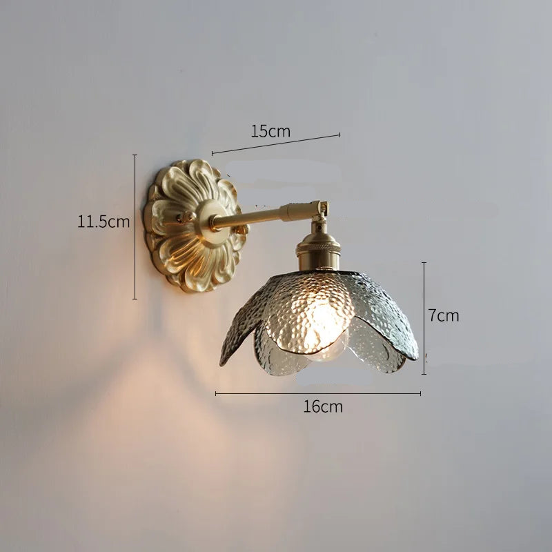 Dimensions Applique Murale Fleur Orientable en Verre Texturé et Laiton