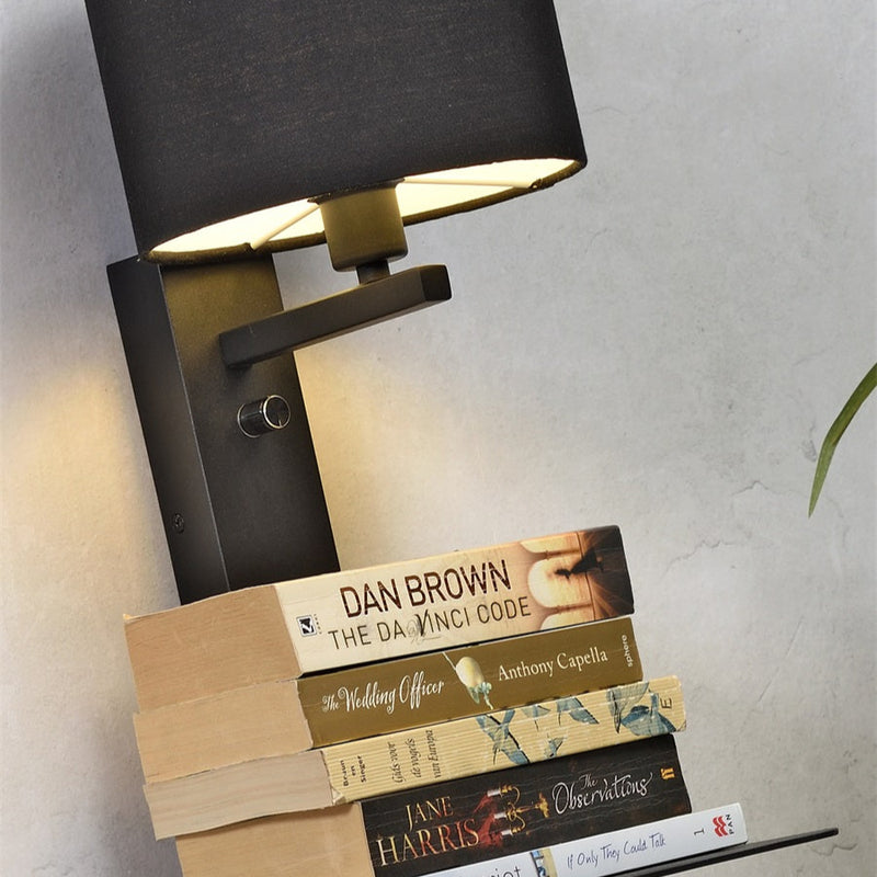 Dimensions Applique Murale Florence avec Étagère et Lampe de Lecture Noire en Fer et Coton