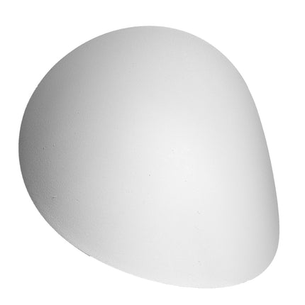Applique murale Ombre Douce en métal blanc mat, forme galet arrondie sur mur clair