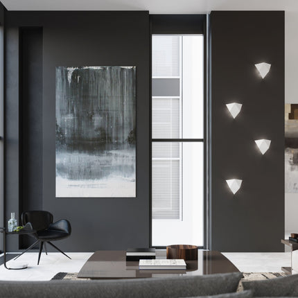Applique murale géométrique triangle blanche dans une ambiance déco chaleureuse