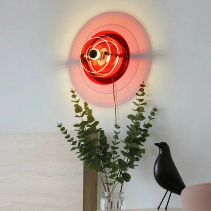 Applique murale 3D diffusant un jeu de lumière coloré