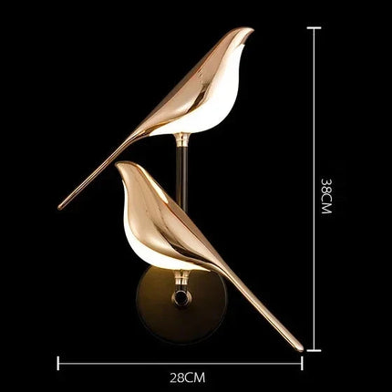 Applique murale LED dorée modèle à deux oiseaux dans une entrée