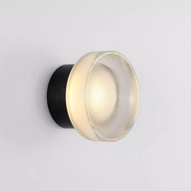Applique murale LED ronde espagnole coloris doré au design moderne