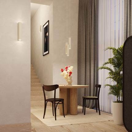 Applique Murale Long Cylindre Beige en Acier, mise en situation 2