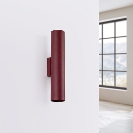 Applique Murale Long Cylindre bordeaux, vue en situation sur fond clair