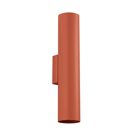 Applique Murale Long Cylindre Rouge Ocre en Acier, packshot sur fond blanc