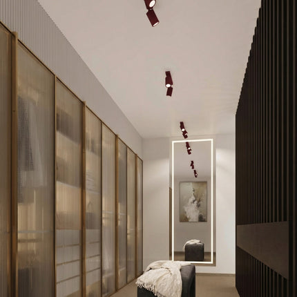 Applique Murale Orientable Oslo avec Interrupteur en Aluminium Cannelé Bordeaux, mise en situation 3
