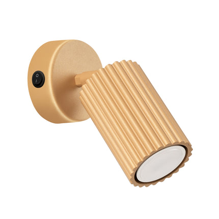 Applique murale orientable Oslo avec interrupteur or, packshot sur fond blanc