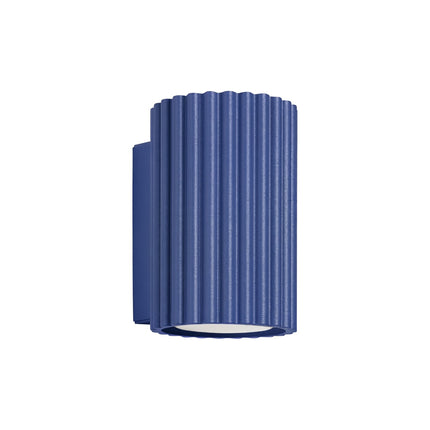 Applique murale Oslo 10 cm bleu outremer, packshot sur fond blanc