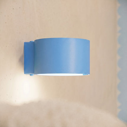 Applique murale Pastille bleu azur, intérieur contemporain