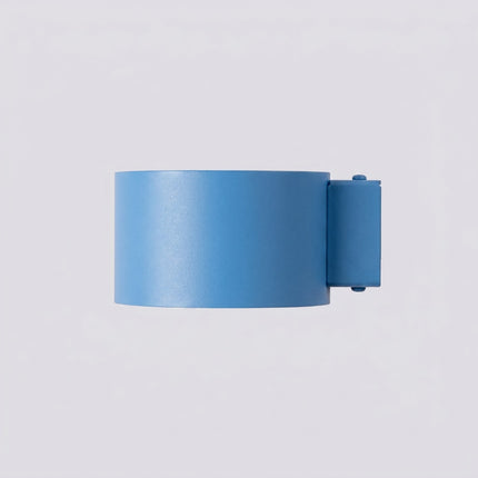 Applique murale Pastille bleu azur, packshot de trois quarts