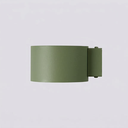 Applique murale Pastille vert olive, packshot de trois quarts