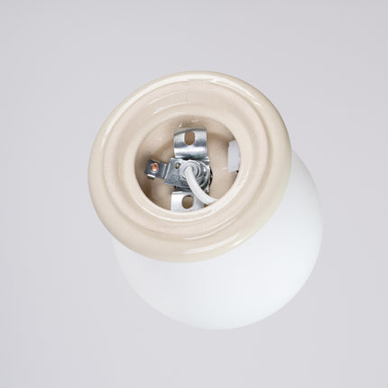 applique murale perle céramique beige ip44, détail de la fixation